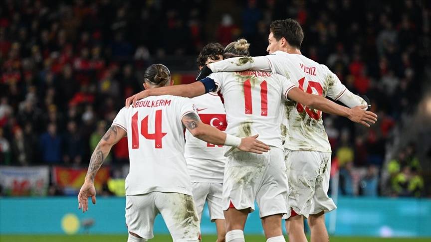 A Milli Takım'ın Gürcistan maçı ilk 11'i açıklandı! Arda Güler ve Kenan Yıldız sürprizi 6